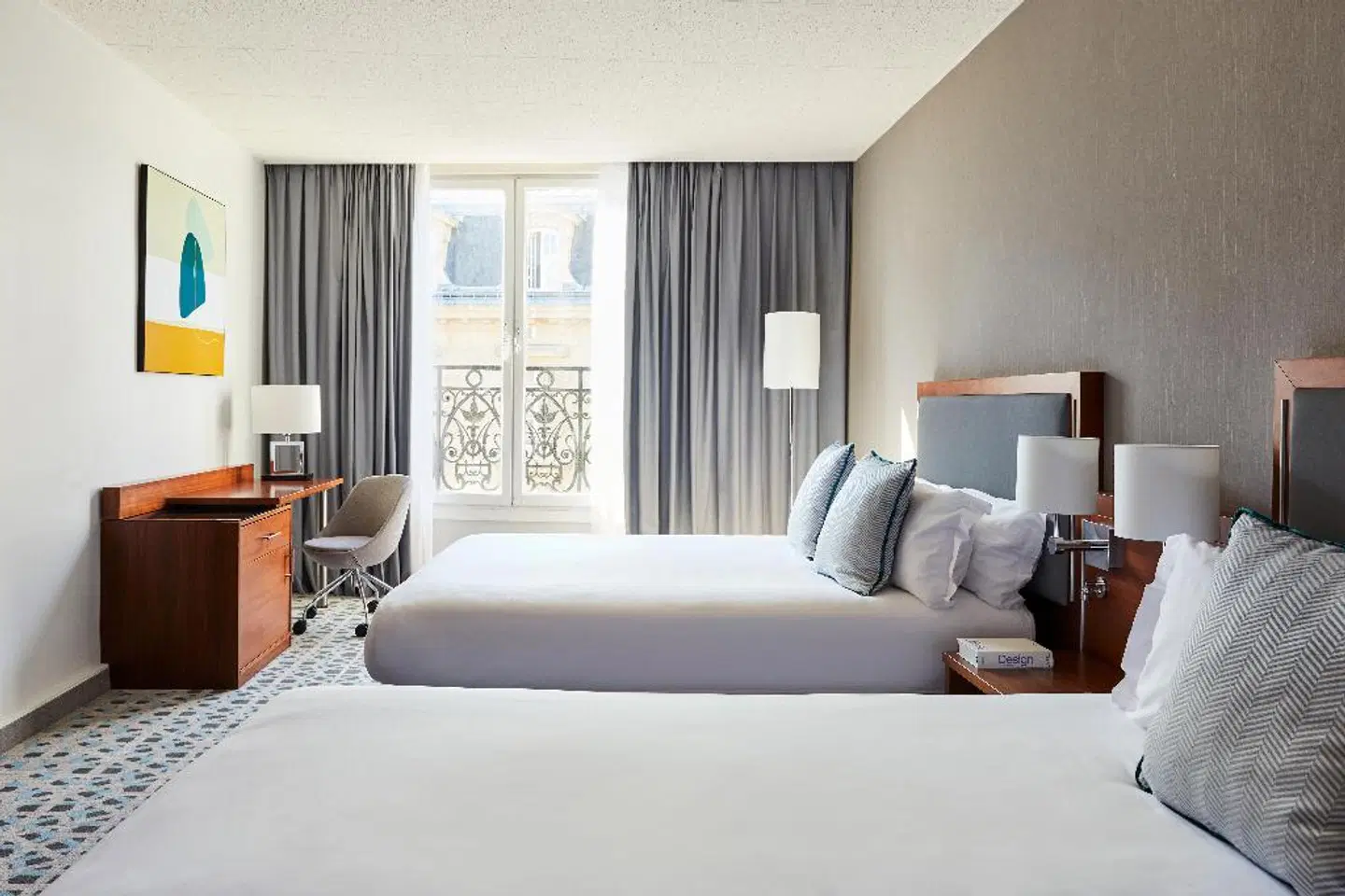 Crowne Plaza Paris-Republique ROOM_EXAMPLE