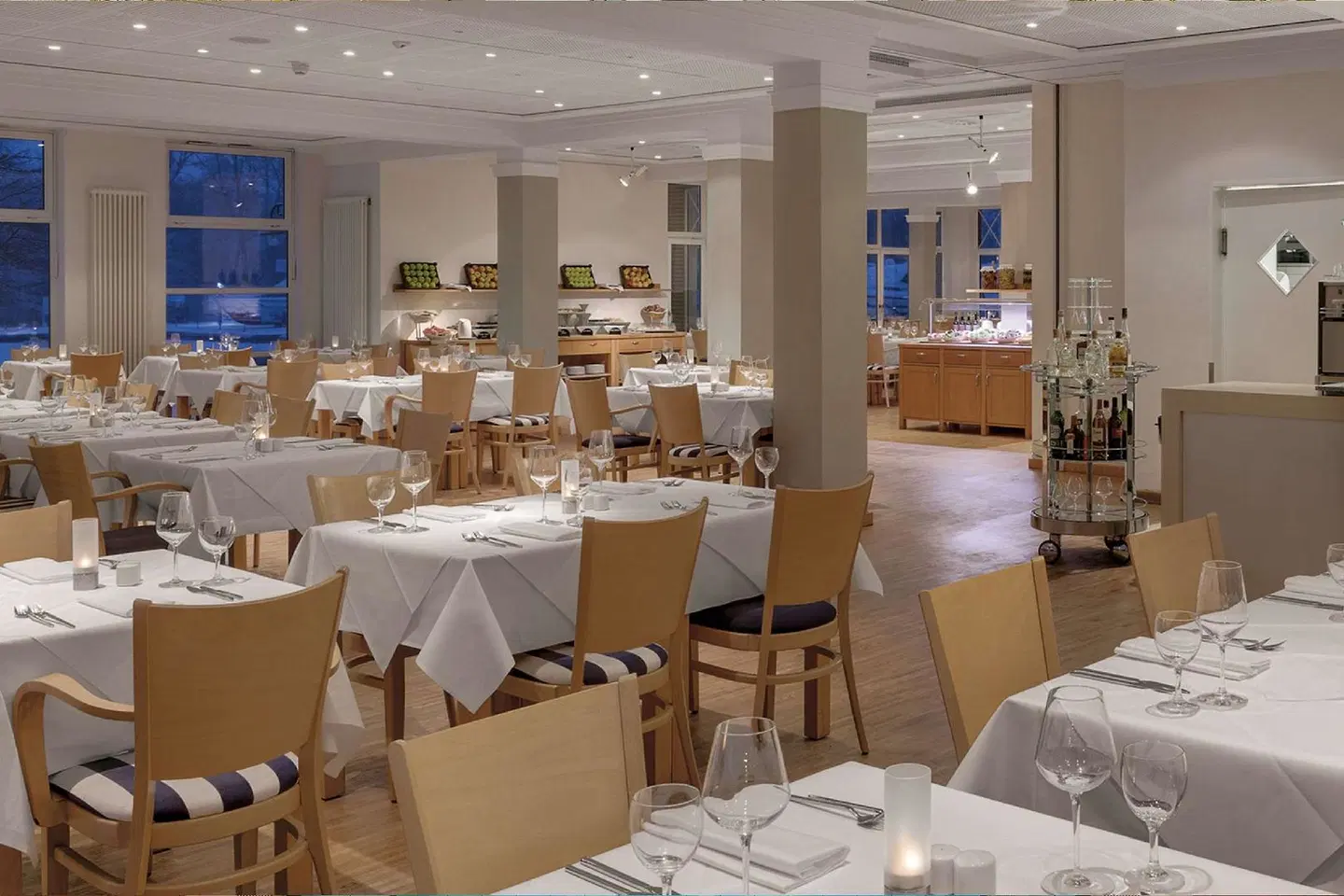 Precise Resort Marina Wolfsbruch - Apartments Restaurant