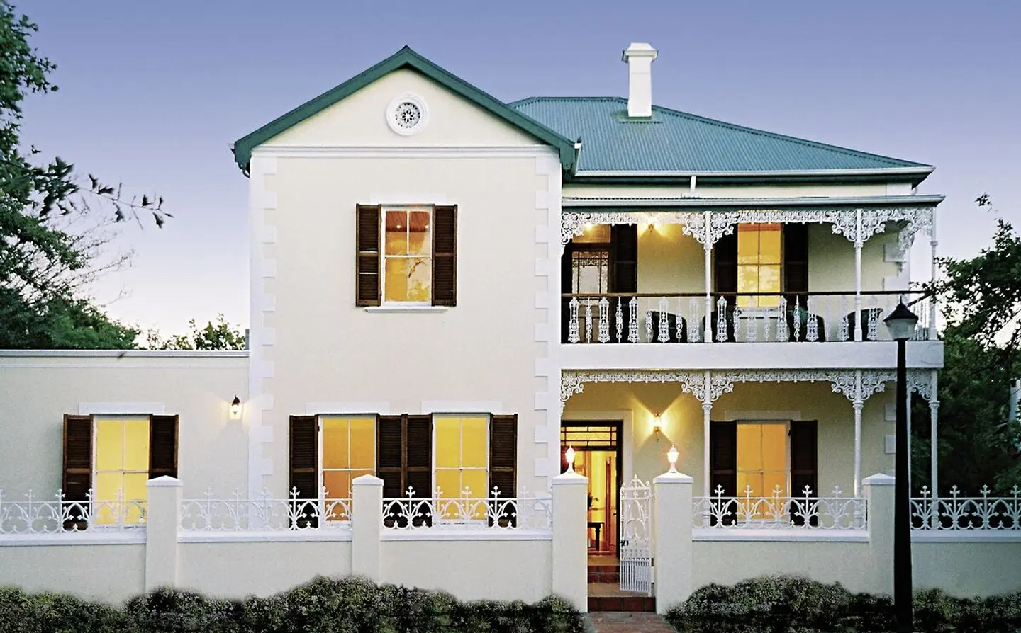 Evergreen Manor & Spa EXTERIOR