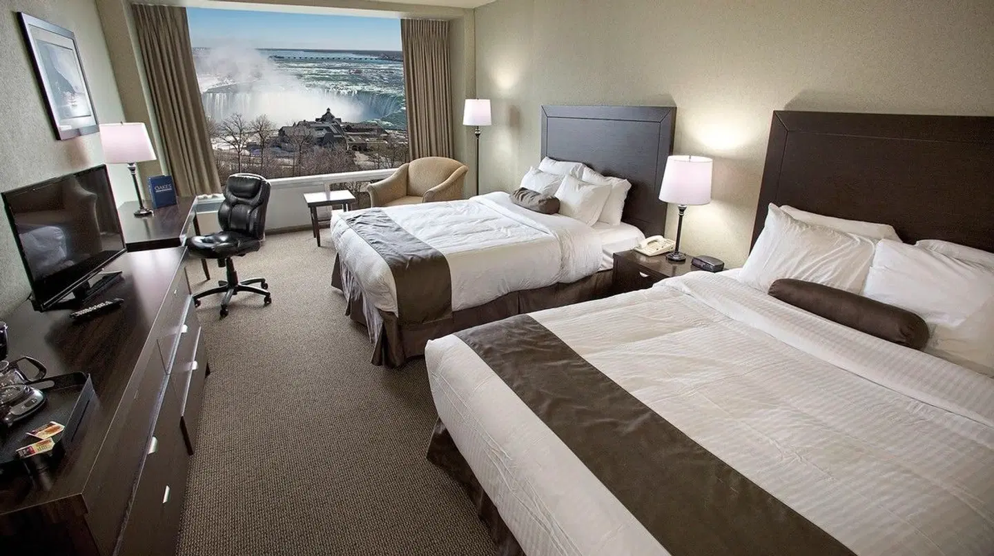 Oakes Hotel Overlooking The Falls ROOM_EXAMPLE