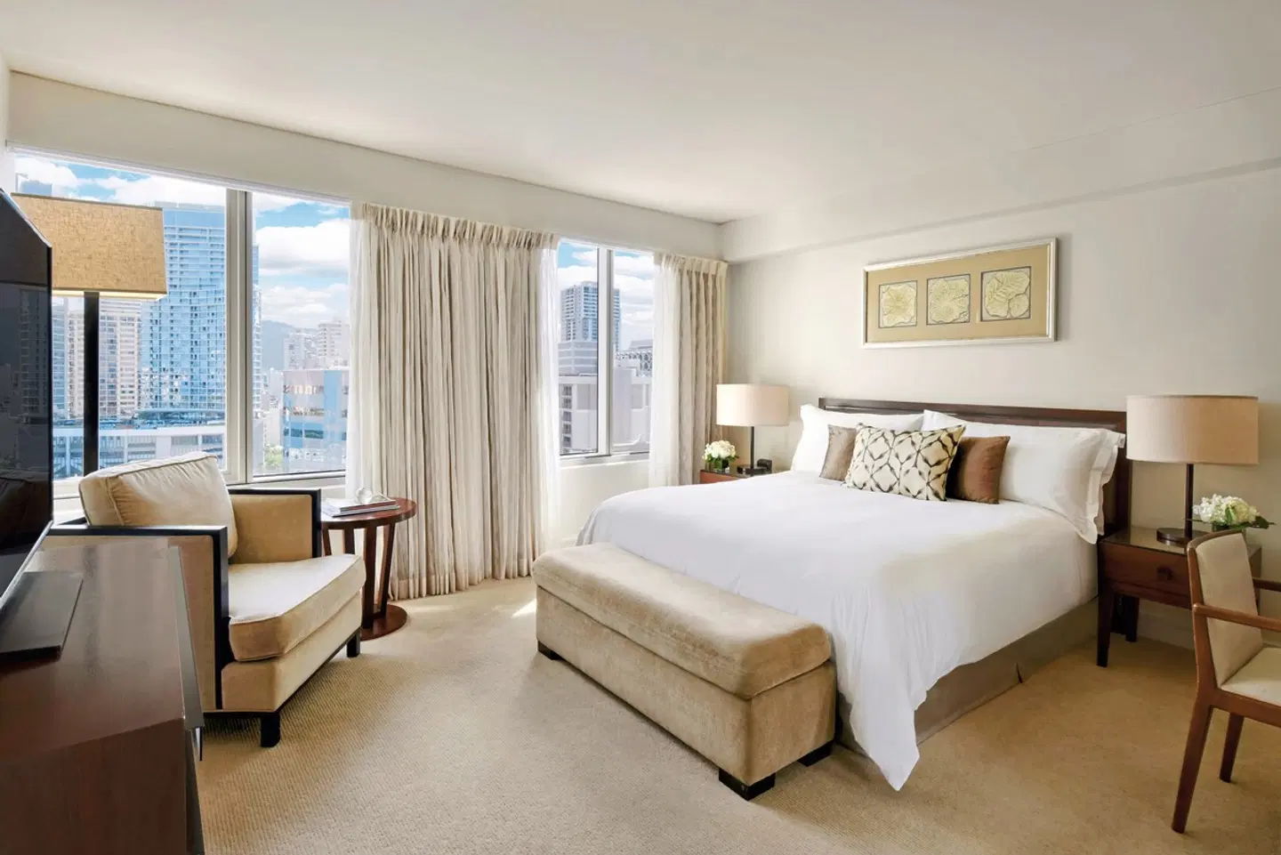 Ka La'i Waikiki Beach, LXR Hotels & Resorts - a Hilton Property ROOM_EXAMPLE