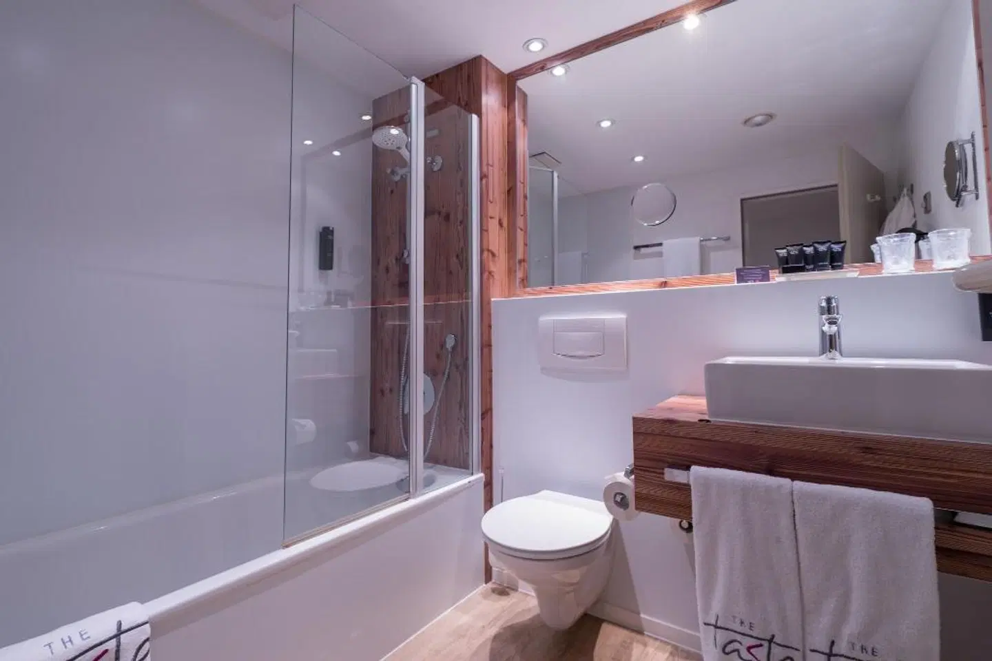 The Taste Hotel Heidenheim Badezimmer