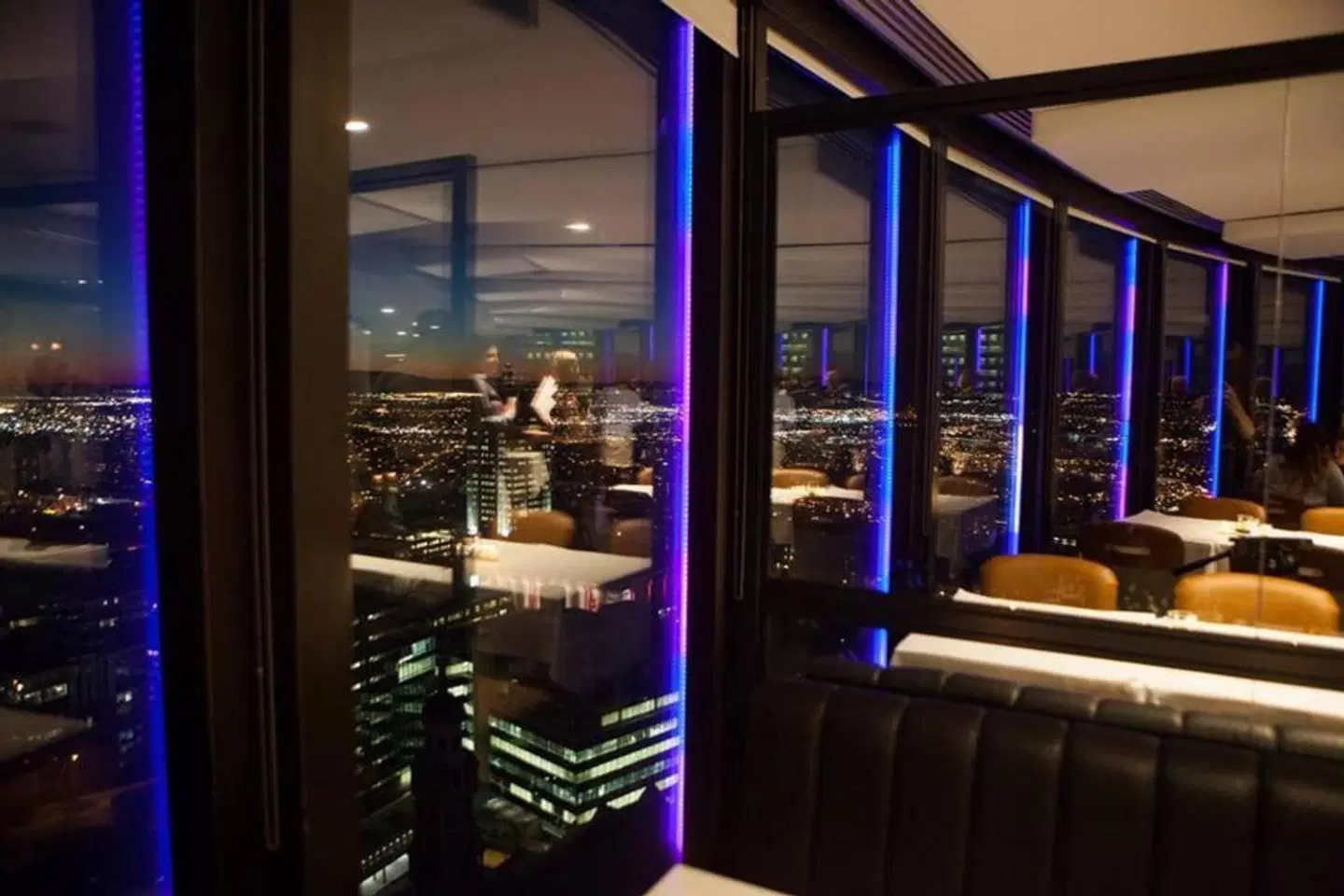 Hotel Le Concorde Québec Bar