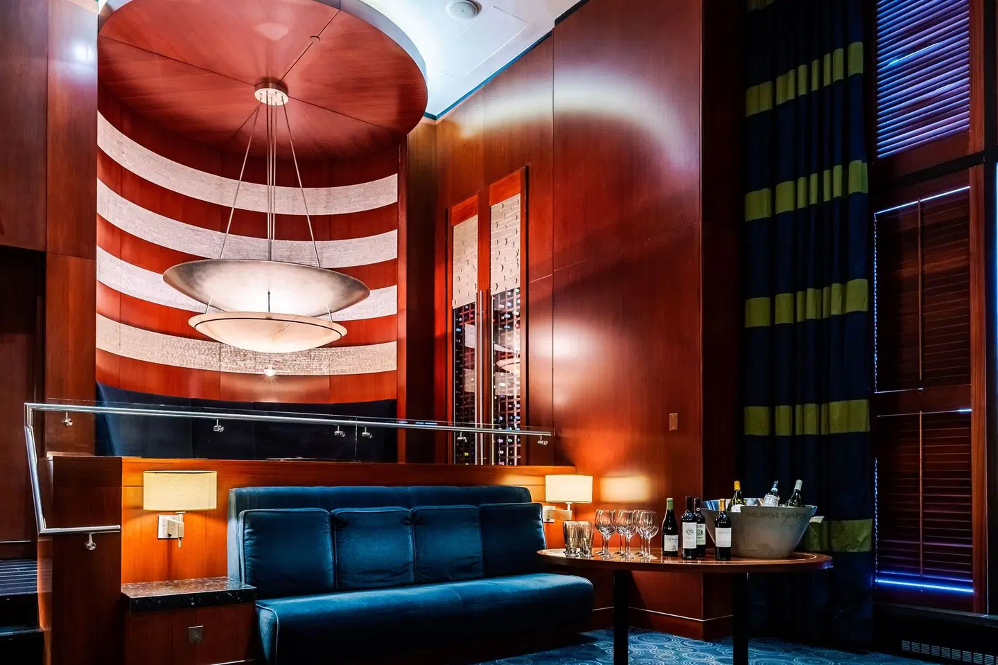 The Westin Ottawa Bar