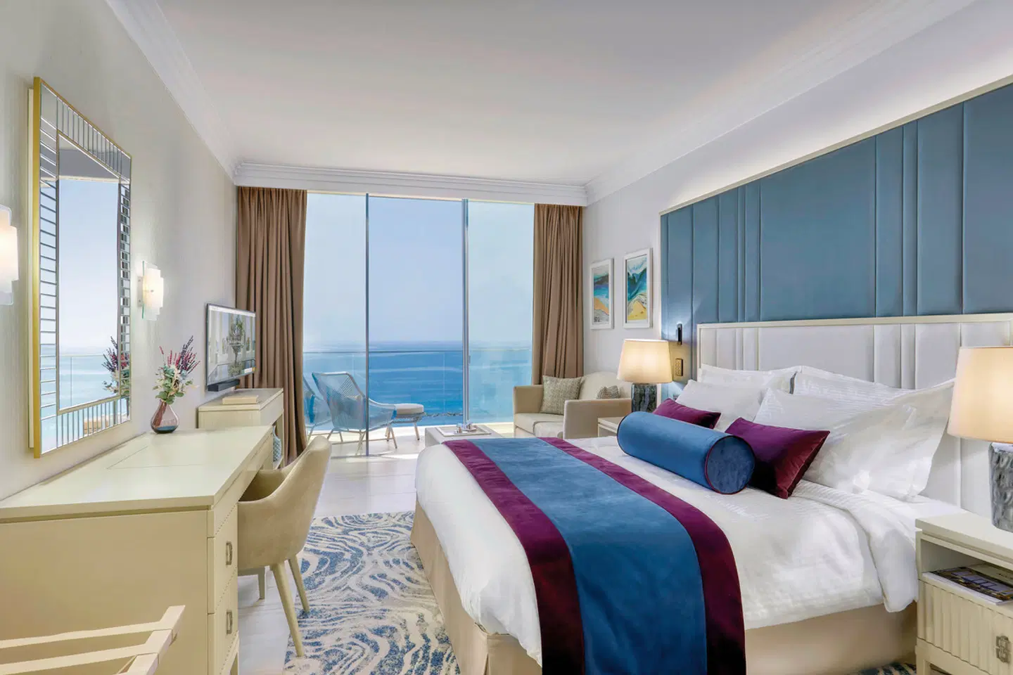 Amavi MadeForTwo Hotels ROOM_EXAMPLE