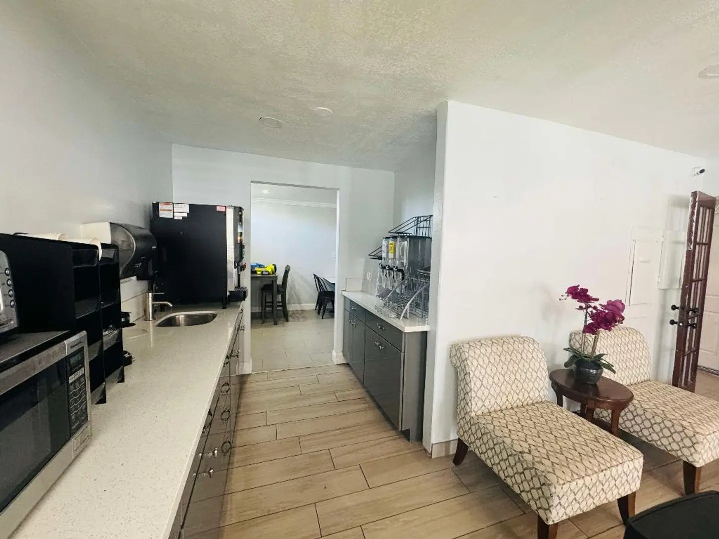 SureStay by Best Western Fresno Central LOUNGE_LOBBY