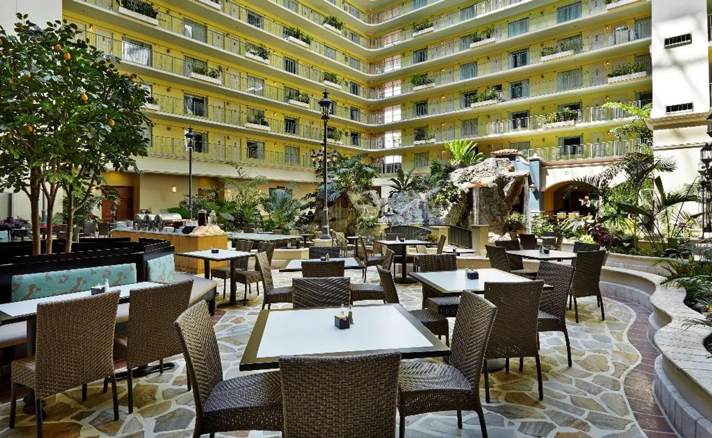 Embassy Suites by Hilton Fort Lauderdale - 17th Street Restaurant