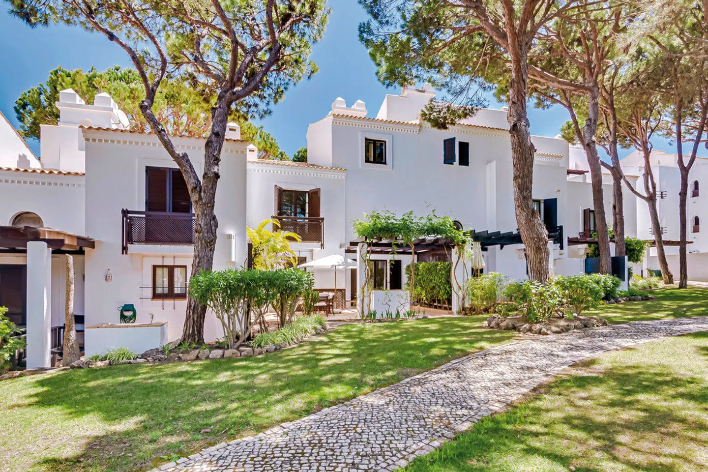 Pine Cliffs Townhouses & Pine Cliffs Gardens EXTERIOR