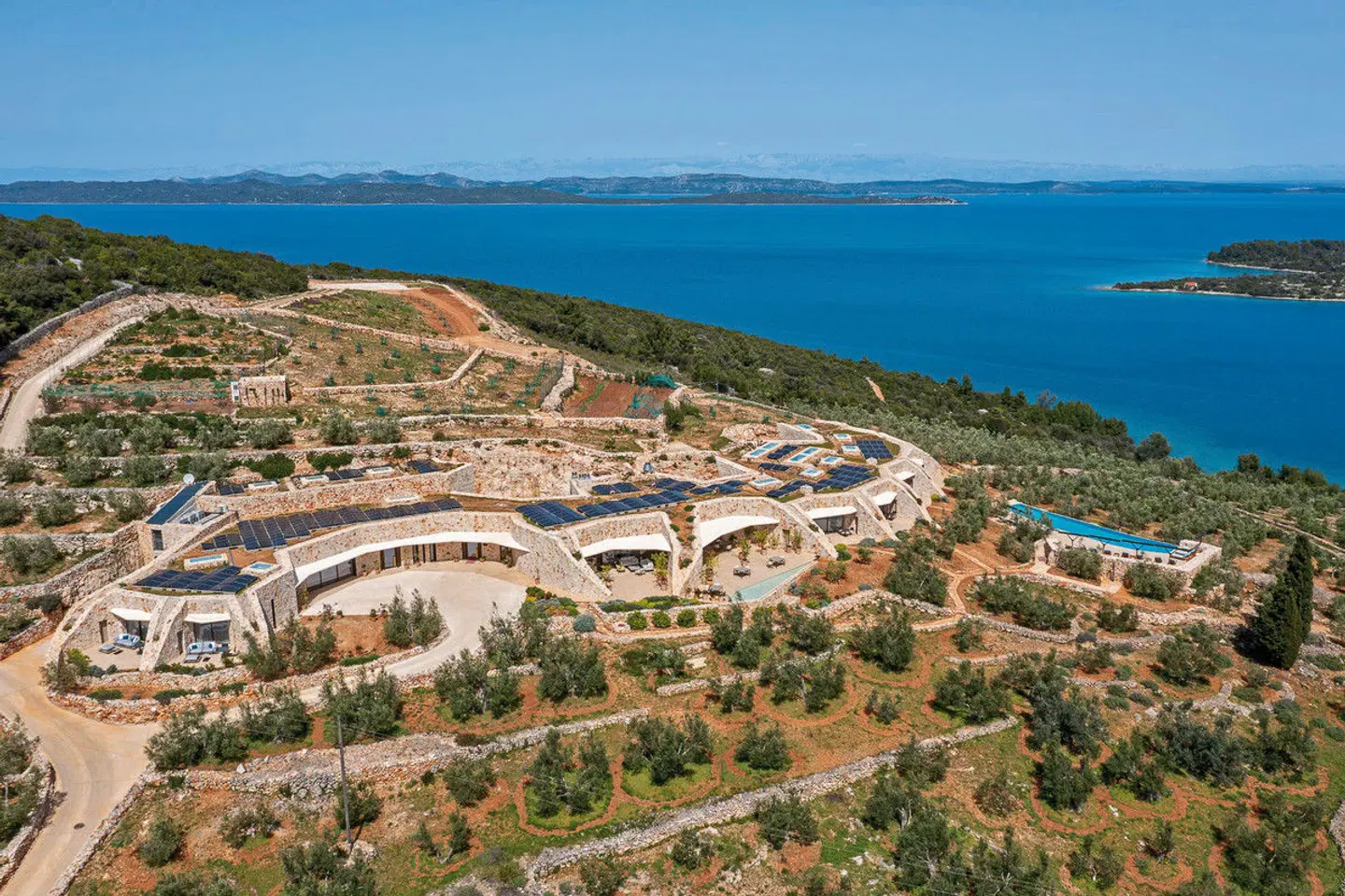 Villa Nai 3.3 LANDSCAPE