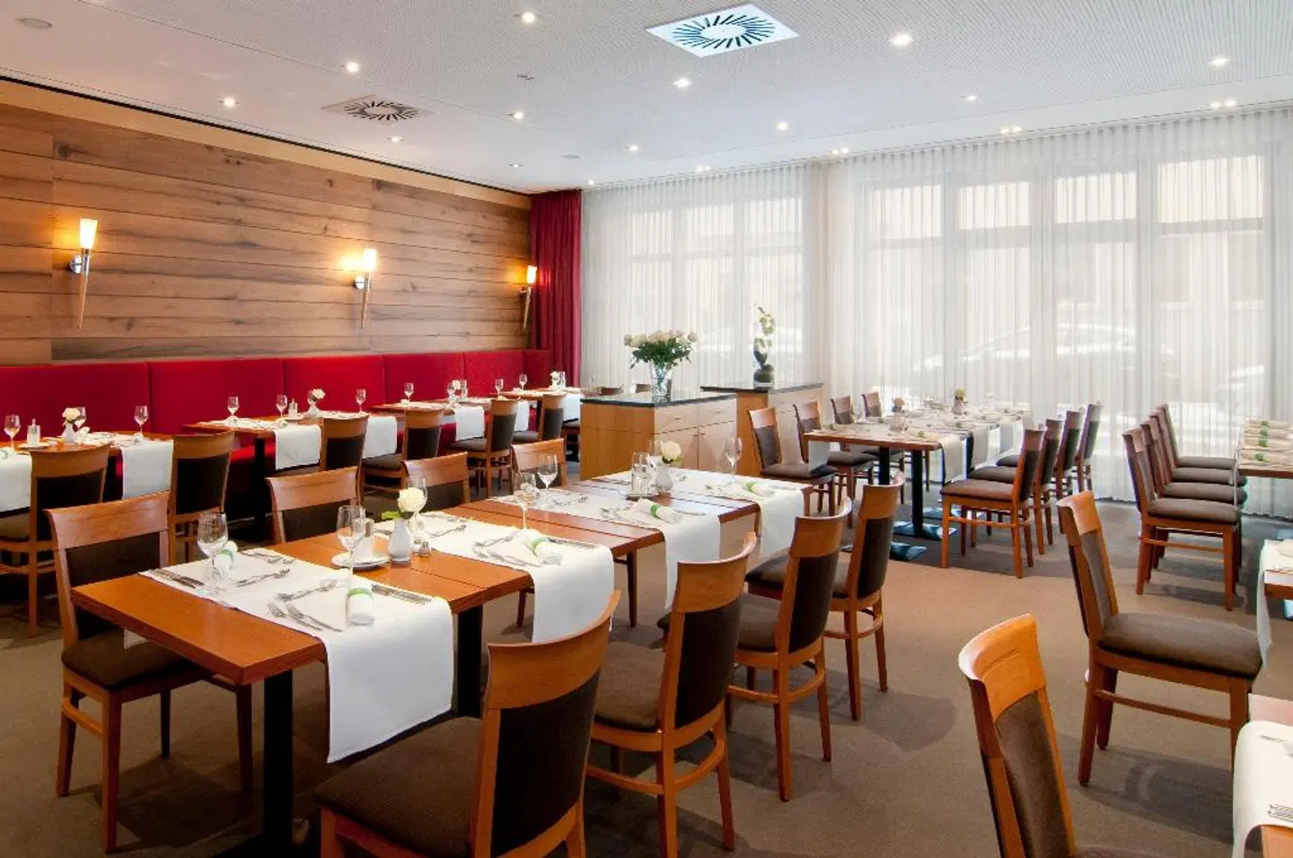 Holiday Inn Nürnberg City Centre Restaurant