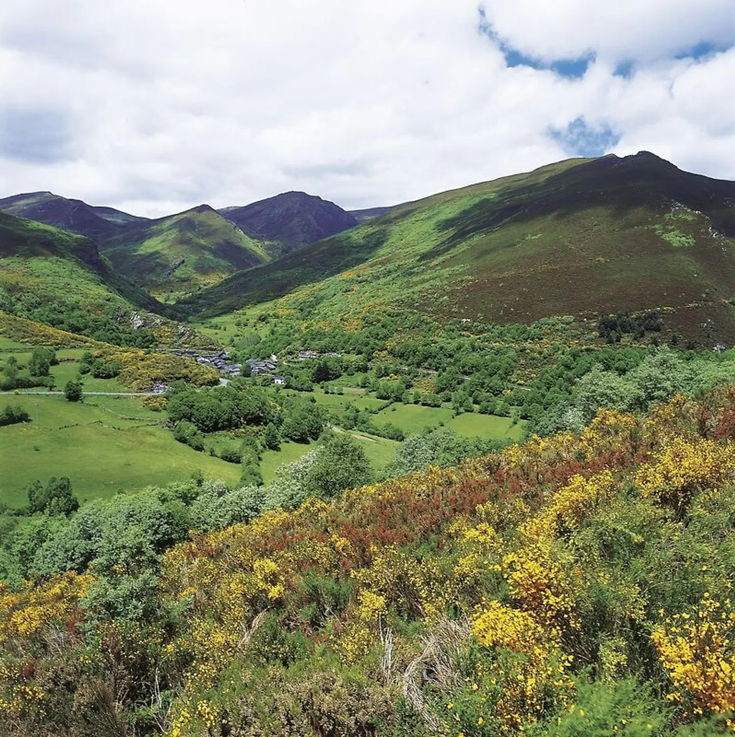 Grünes Galizien & facettenreiches Portugal LANDSCAPE