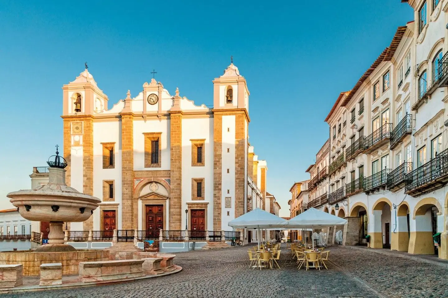 Portugals Highlights - Von Porto bis zur Algarve EXTERIOR