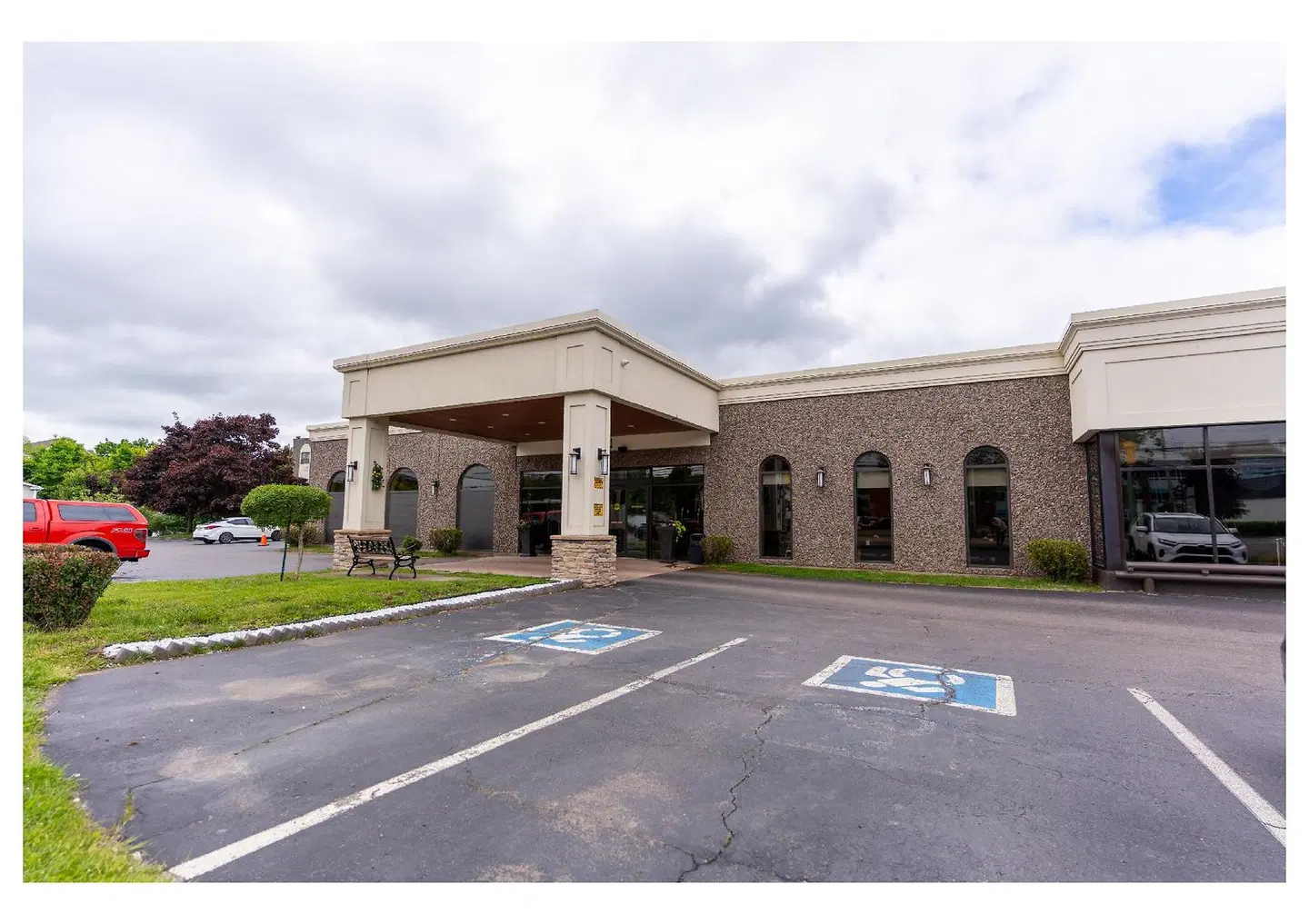 Glengarry Extended Stays EXTERIOR