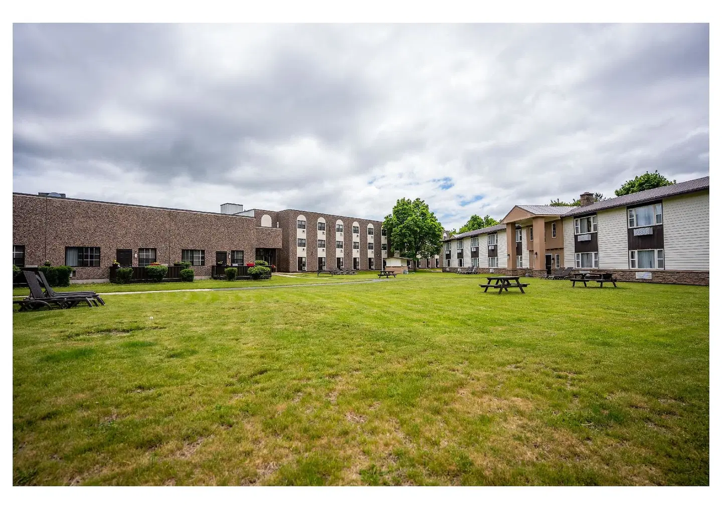 Glengarry Extended Stays EXTERIOR