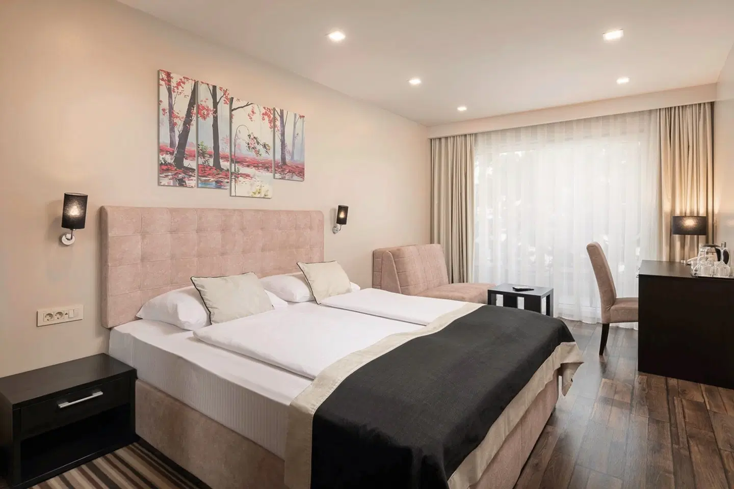 Central Beach 9 ROOM_EXAMPLE