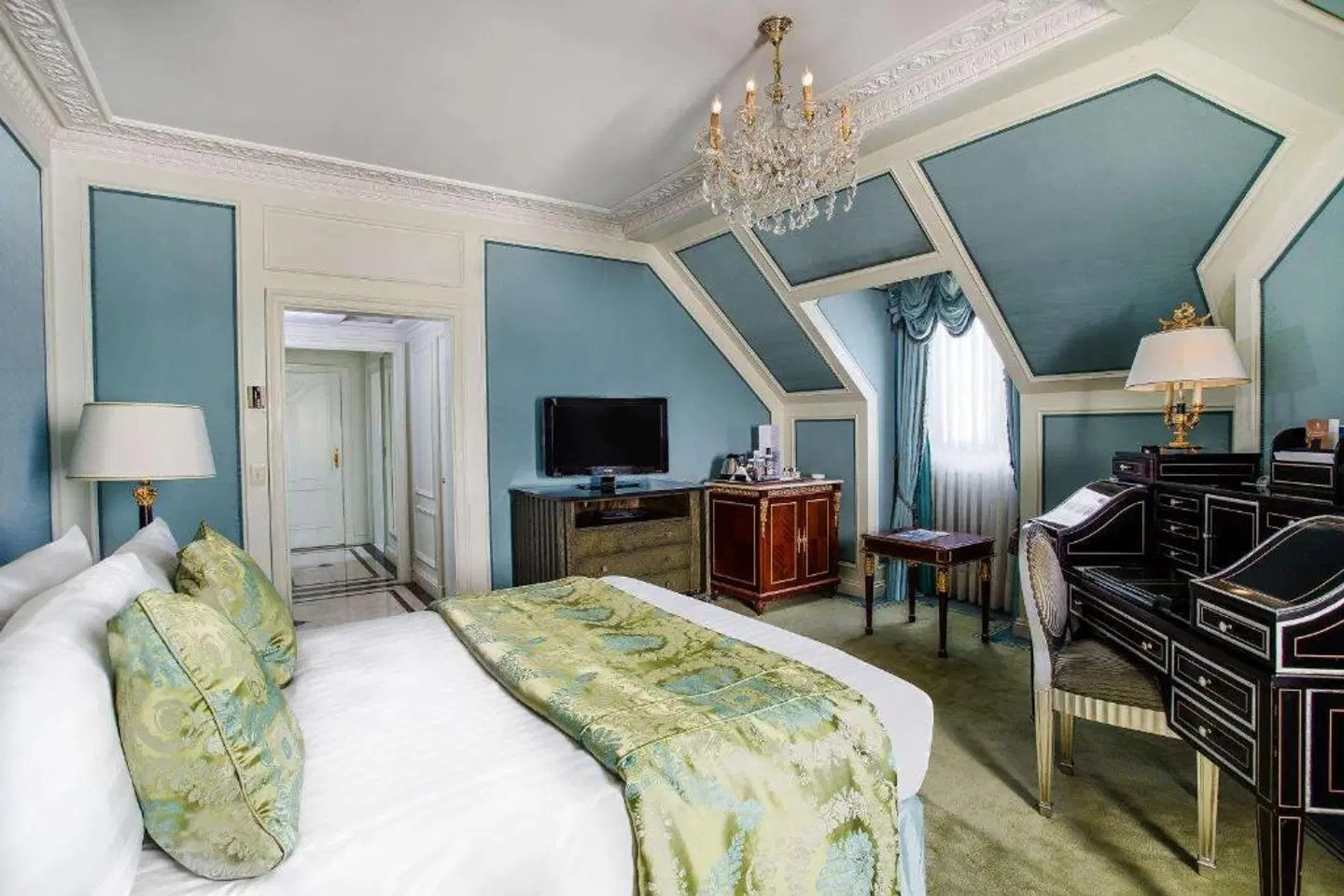 Bentley London ROOM_EXAMPLE