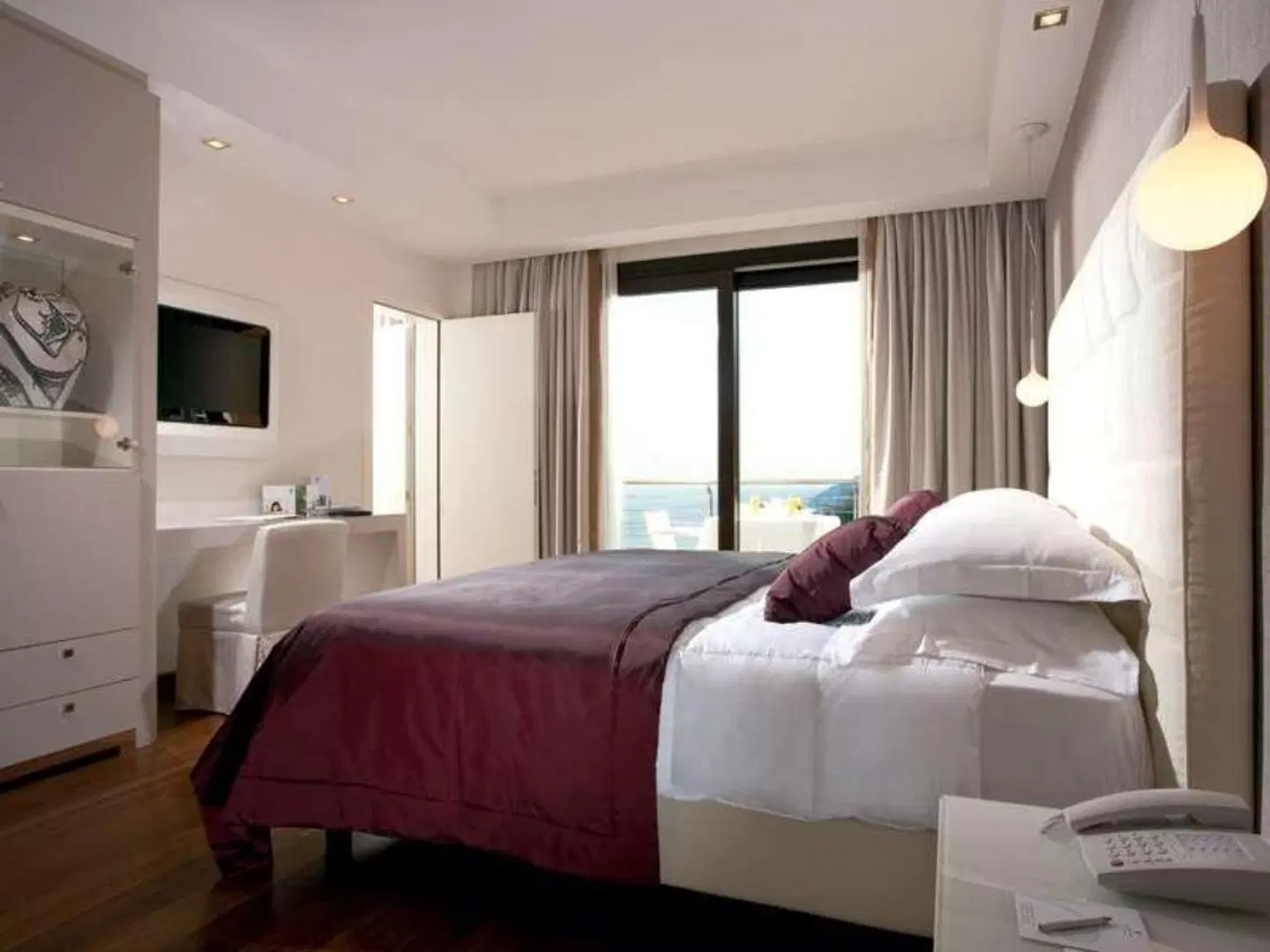 Relais Paradiso ROOM_EXAMPLE