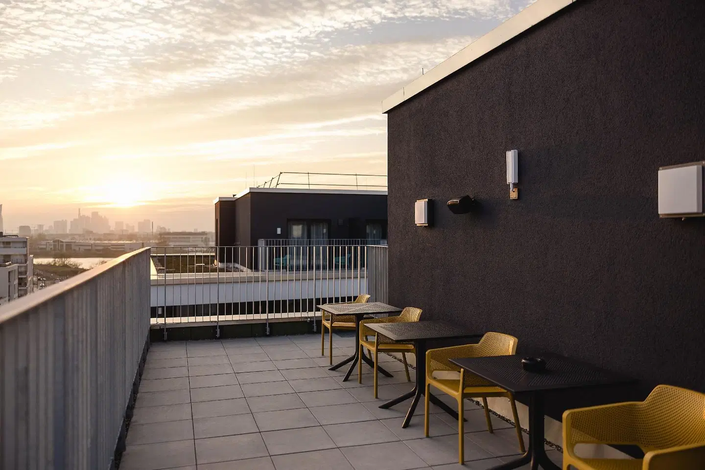 Rioca Hafeninsel Posto 8 Terrasse