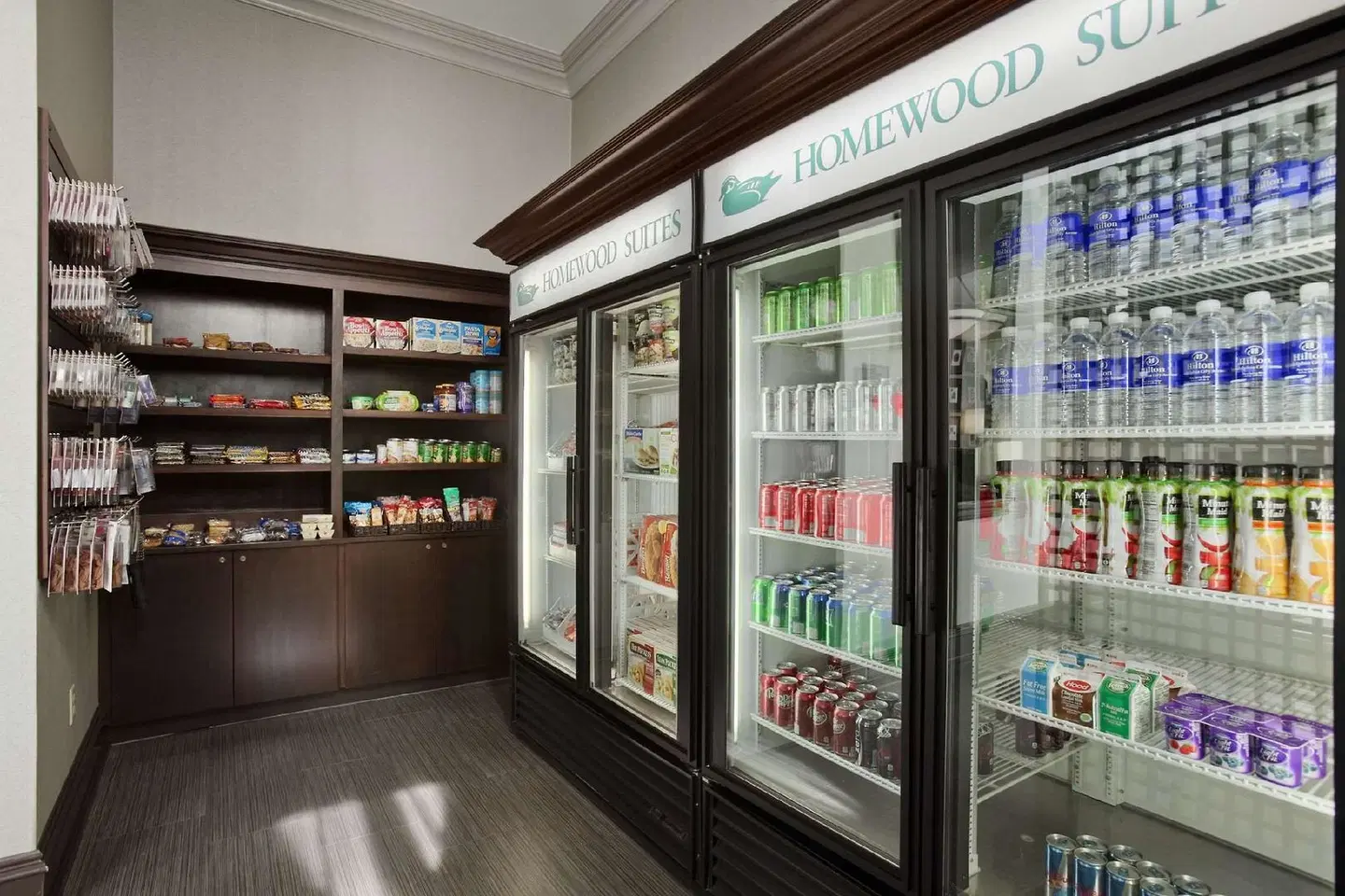 Homewood Suites by Hilton Philadelphia-City Avenue Bar