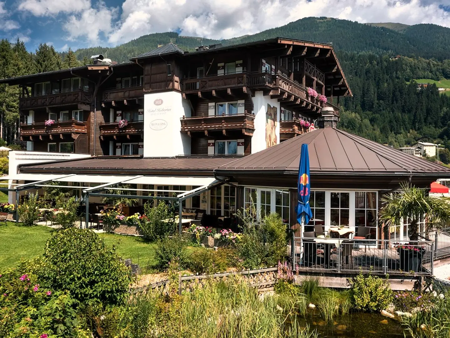 Hotel Hubertus EXTERIOR