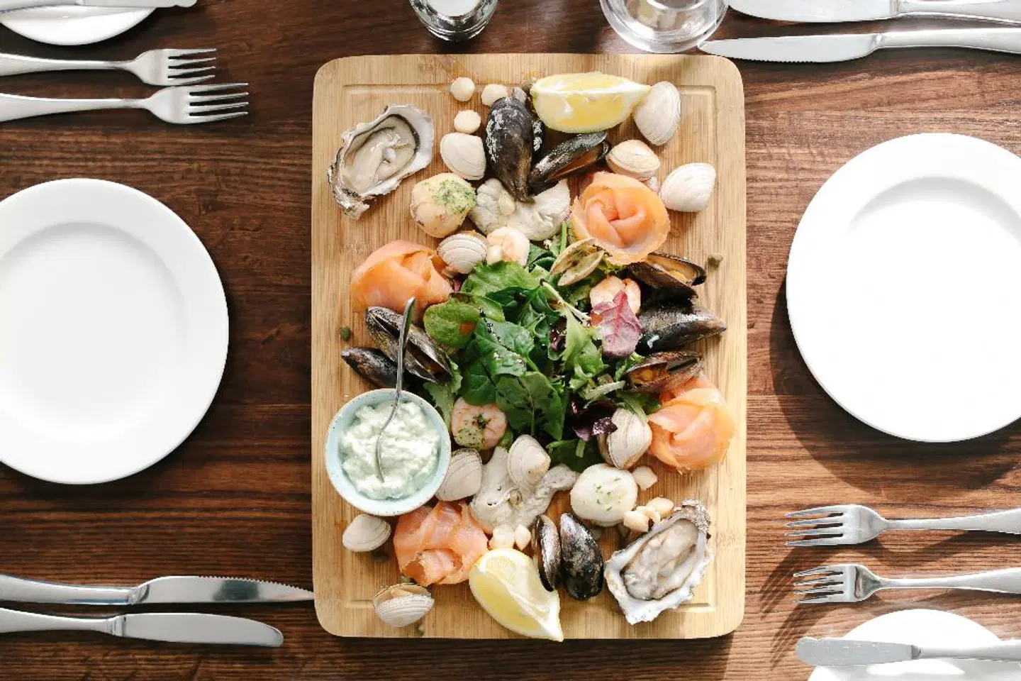 Nira Caledonia Restaurant