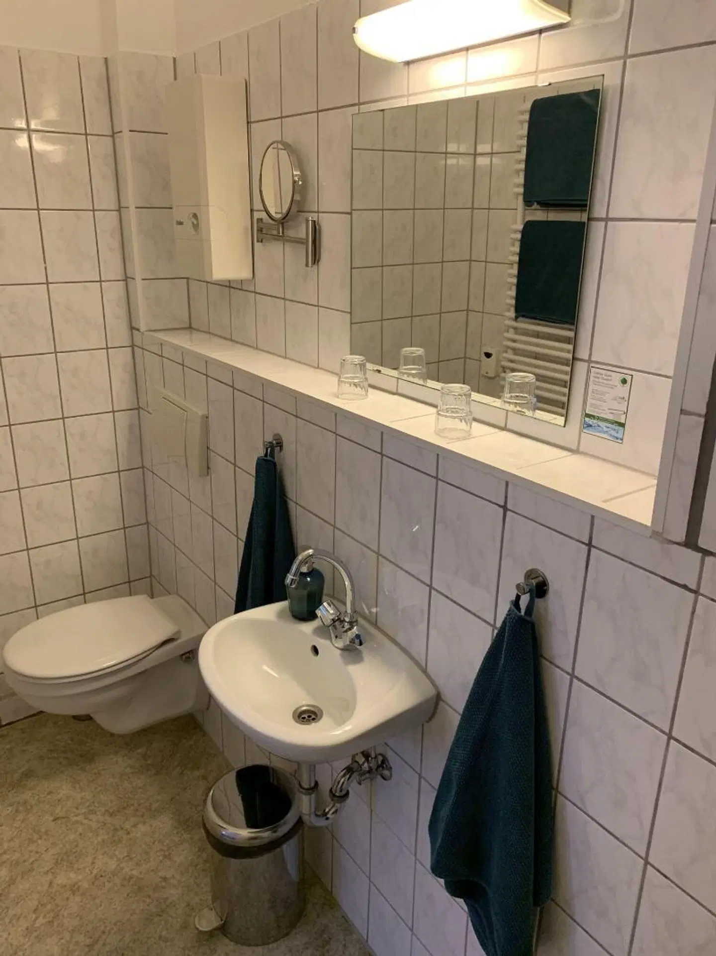 Zum armen Mann Badezimmer