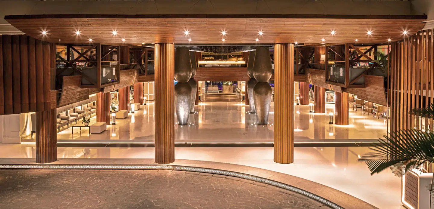 Double-Six Luxury Hotel Seminyak SPORTS_AND_LEISURE