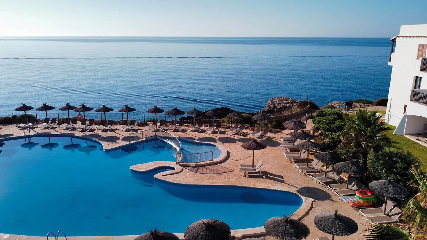 Alua Suites Las Rocas OUTDOOR_POOL