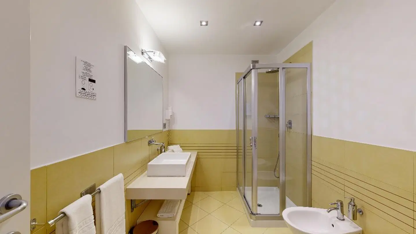 Hotel Monte Sarago Badezimmer