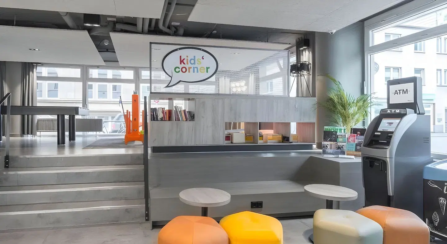 a&o Köln Neumarkt Bar