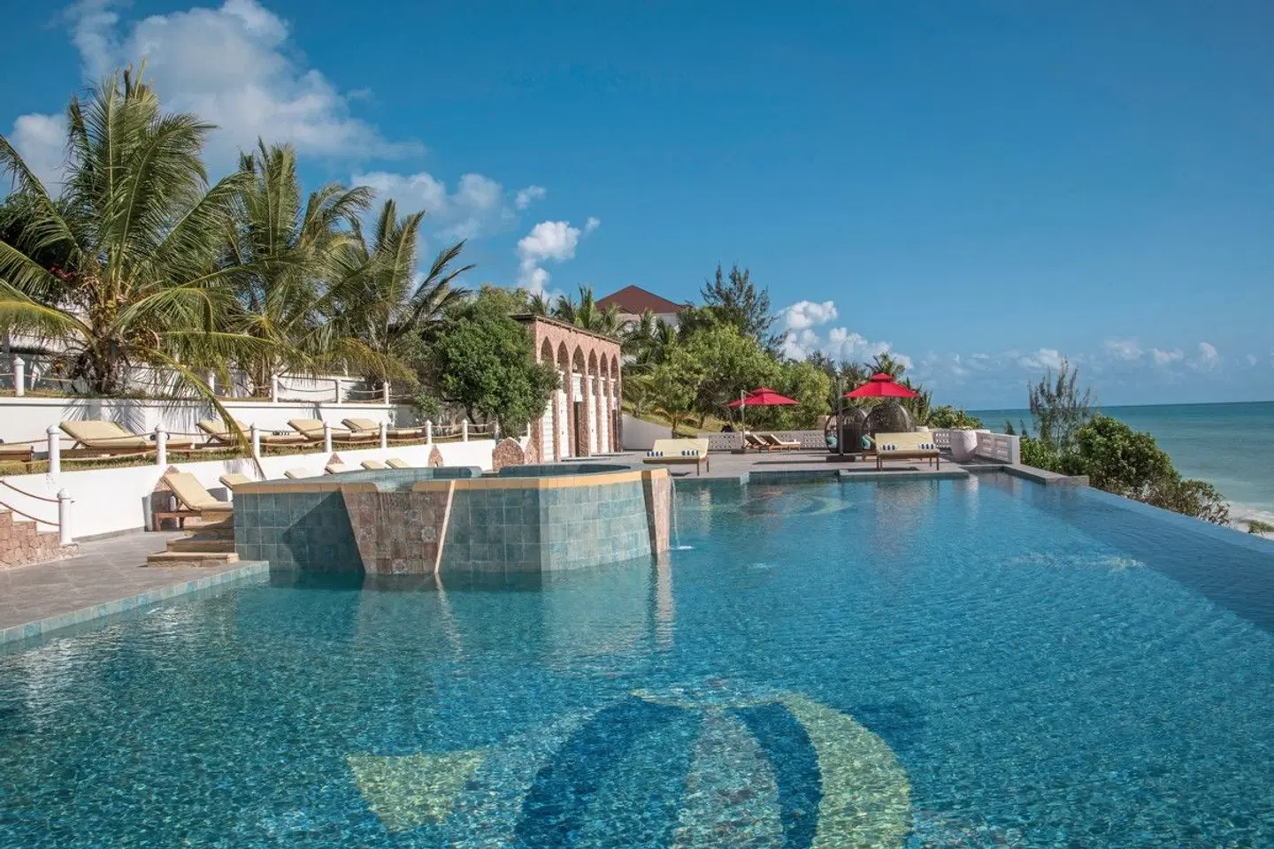 Shukran Palace OUTDOOR_POOL