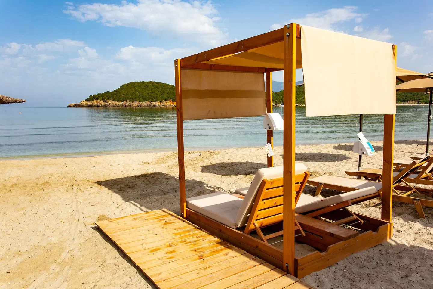 Zeus Paradise Beach Strand