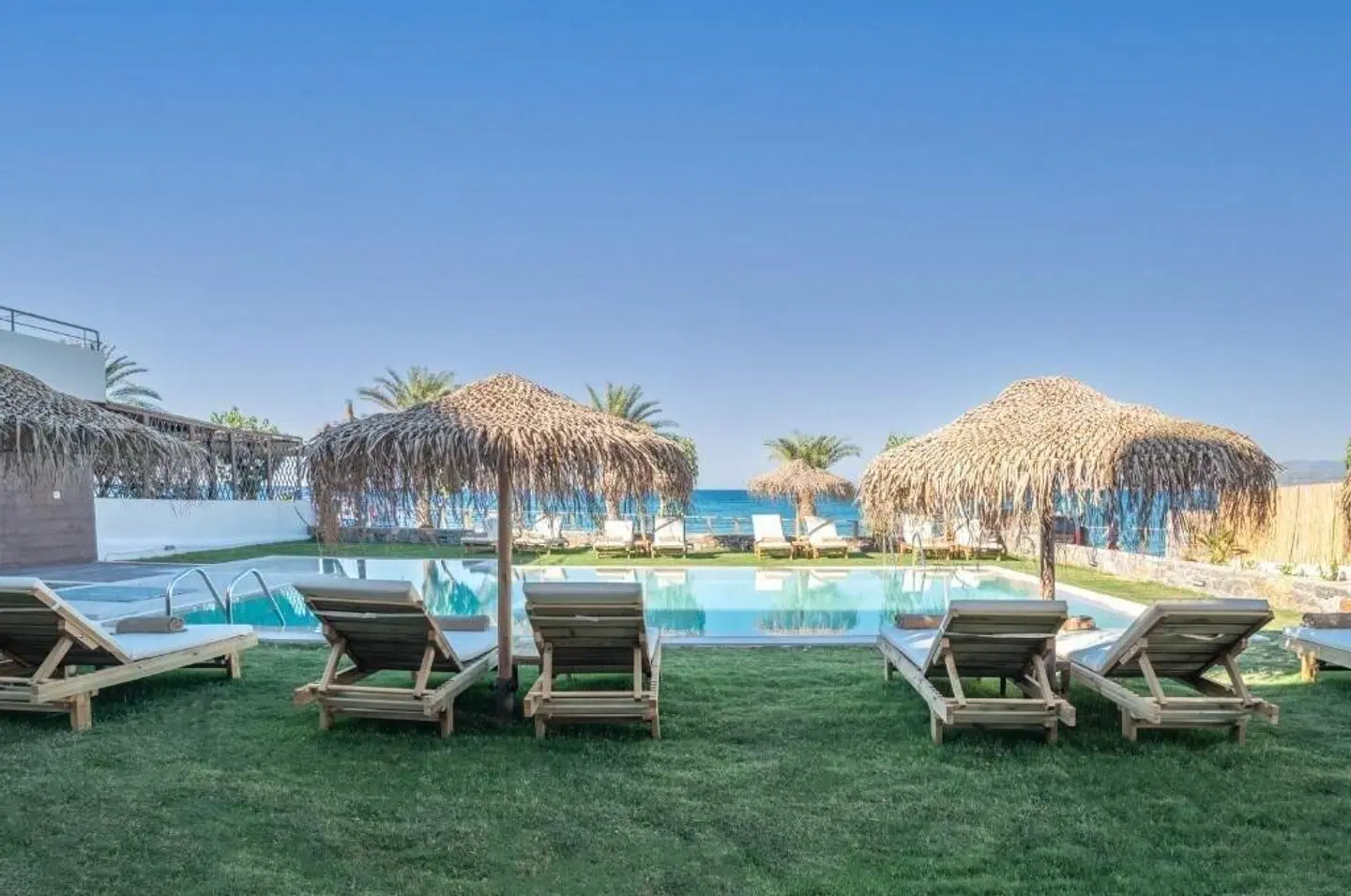 Golden Bee Lifestyle Hotel Garten