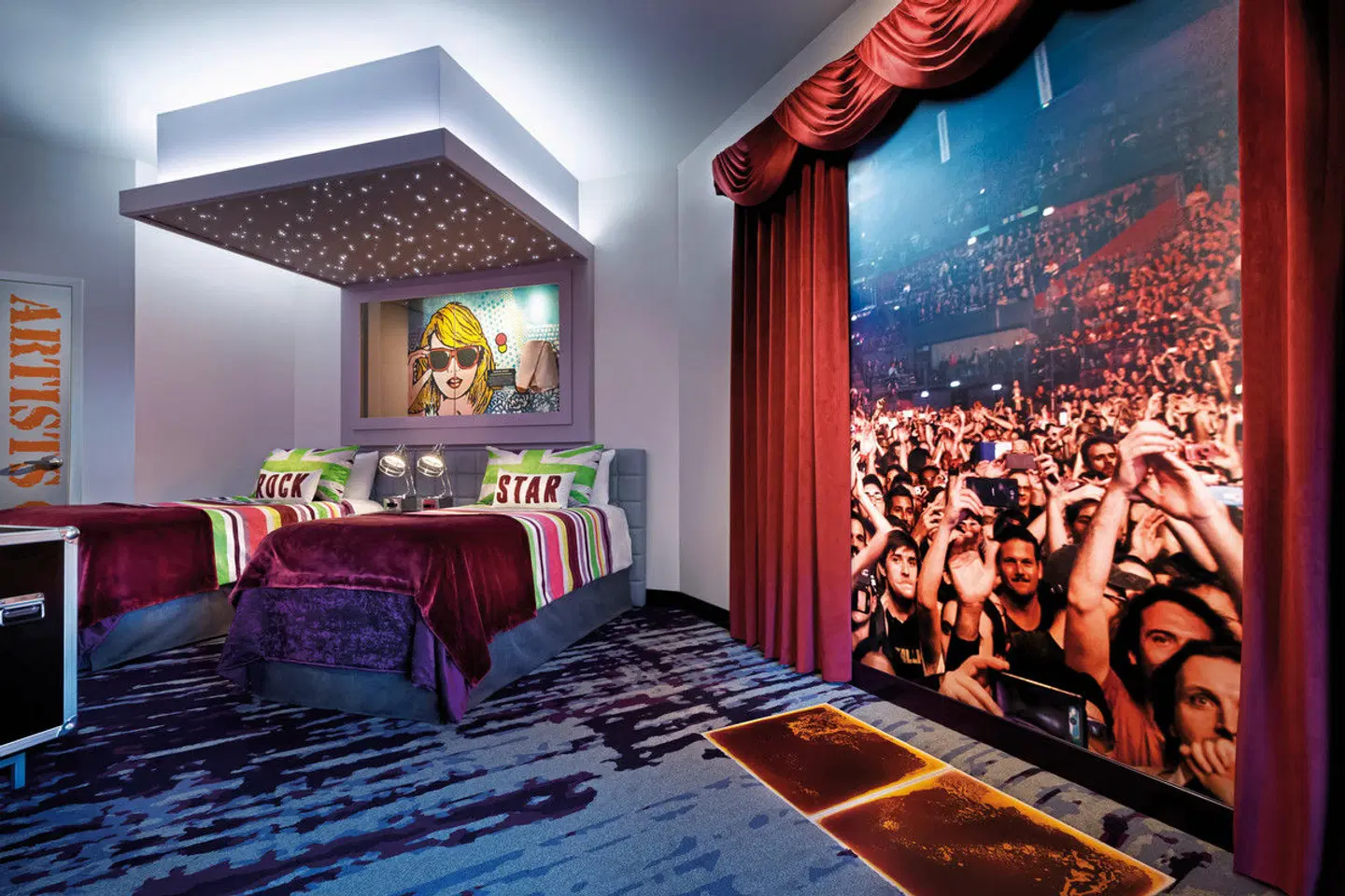 Hard Rock Hotel® at Universal Orlando ROOM_EXAMPLE