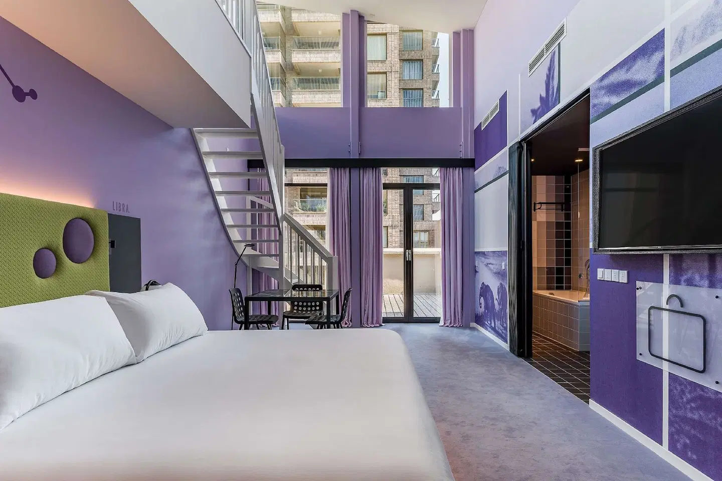 Room Mate Bruno ROOM_EXAMPLE