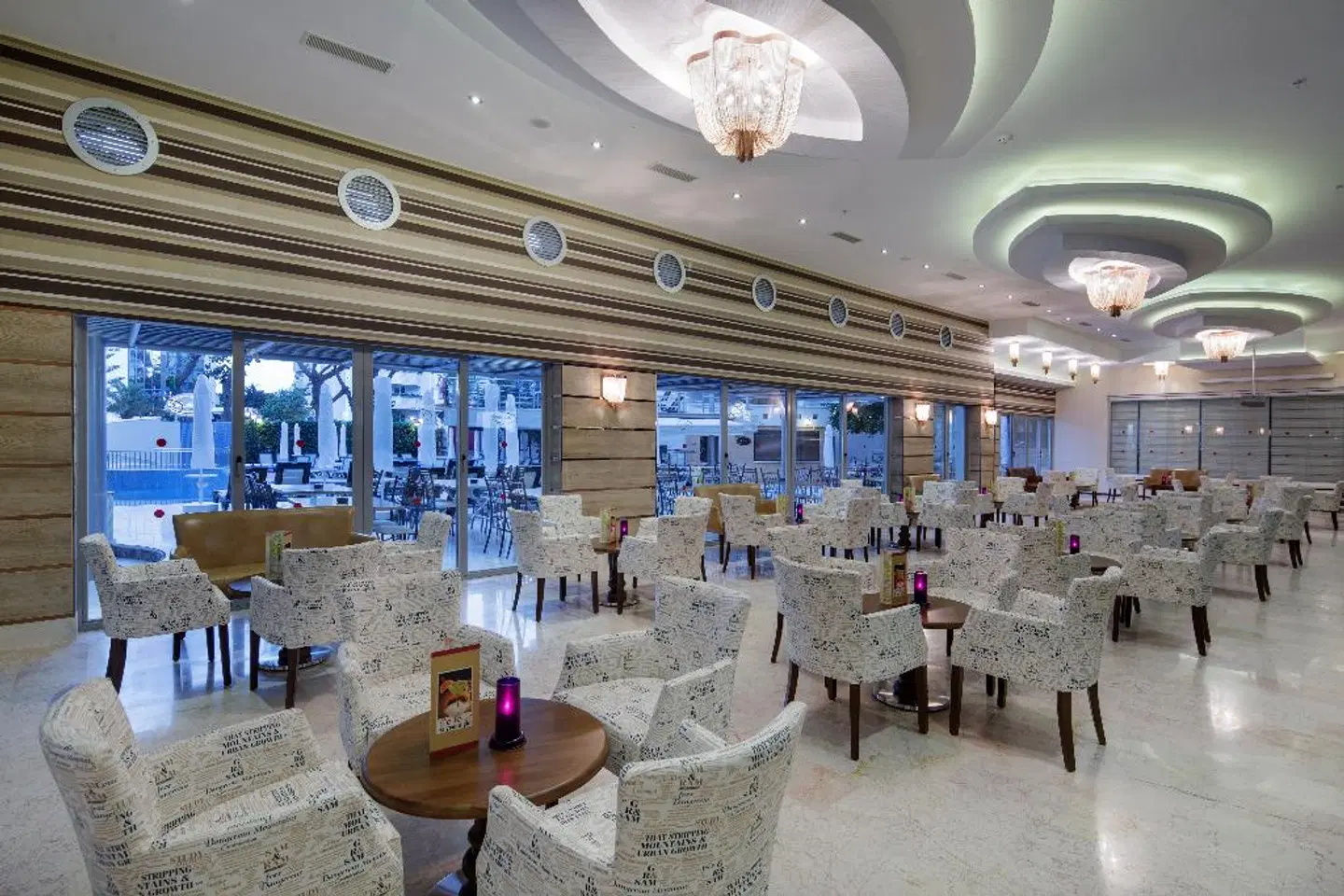 Alaiye Kleopatra Hotel Bar