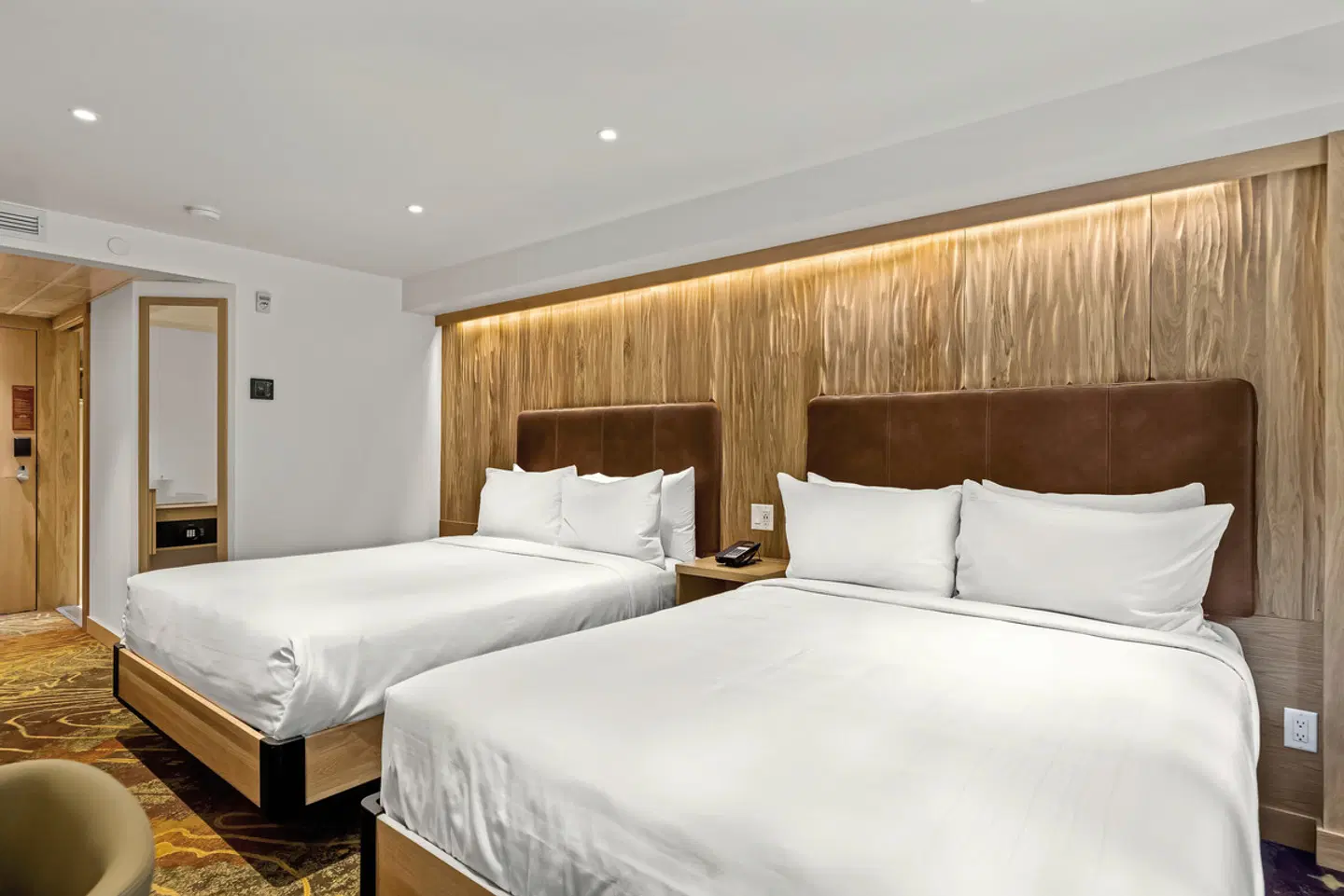 Otter Hotel ROOM_EXAMPLE