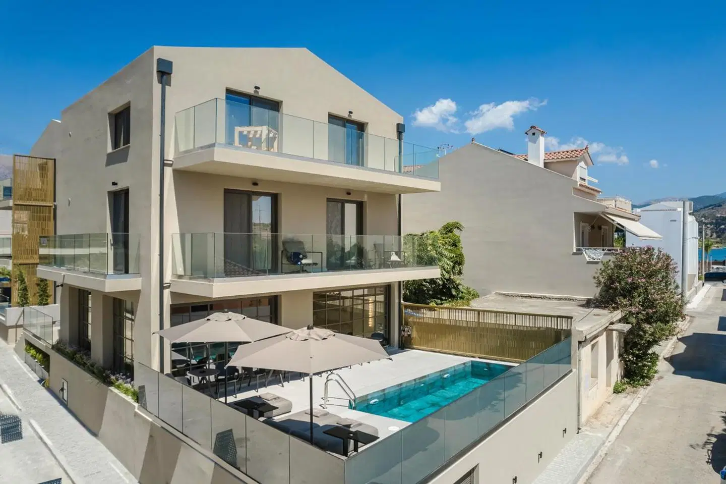 G Boutique Hotel EXTERIOR