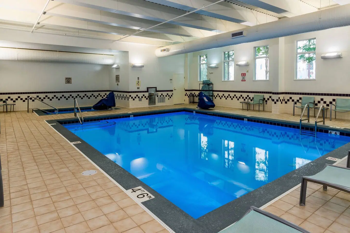 SpringHill Suites by Marriott Fairbanks Hallenbad