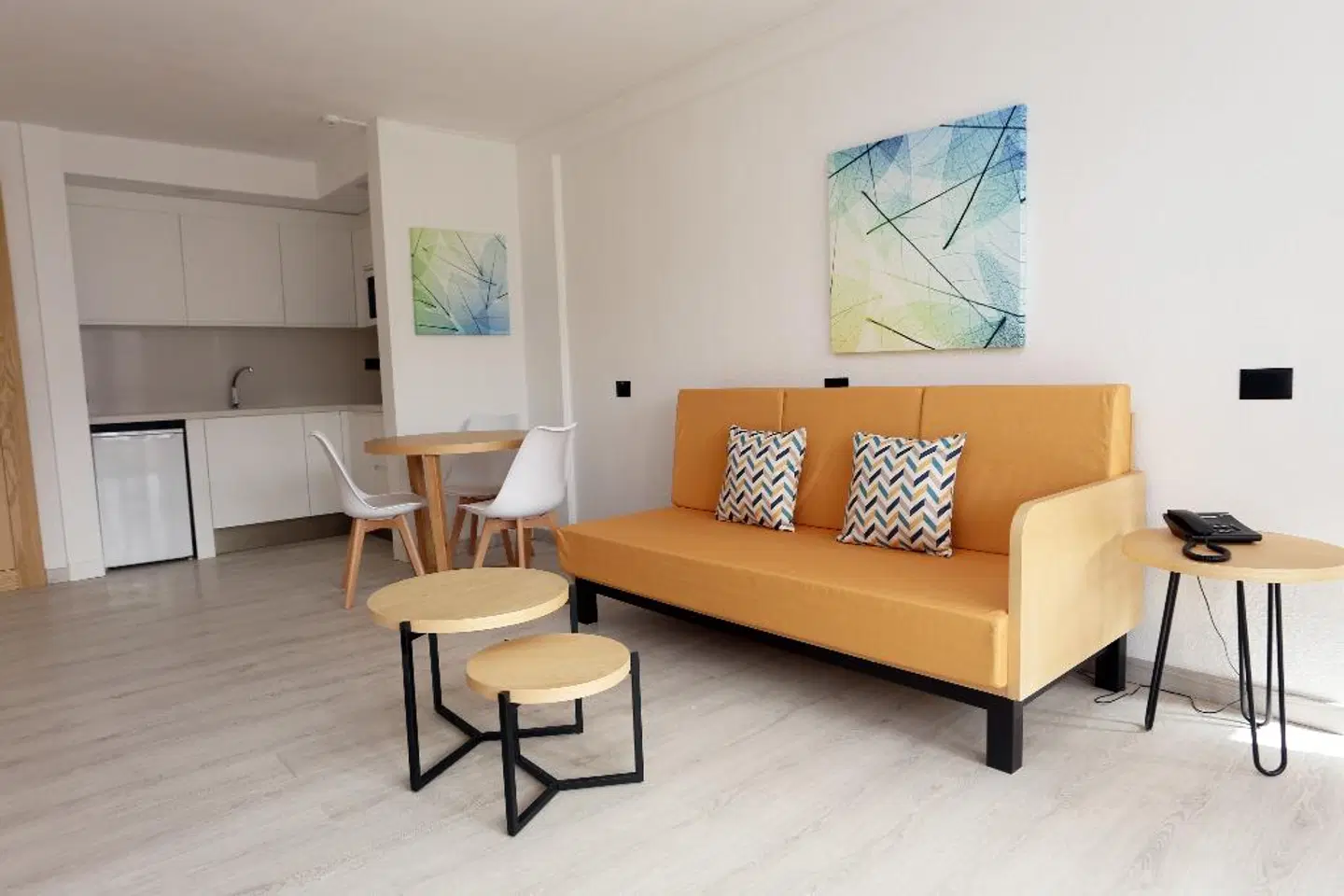 Apartamentos Andorra ROOM_EXAMPLE