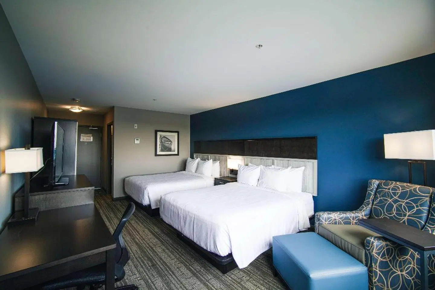 Best Western Plus Chocolate Lake Hotel ROOM_EXAMPLE