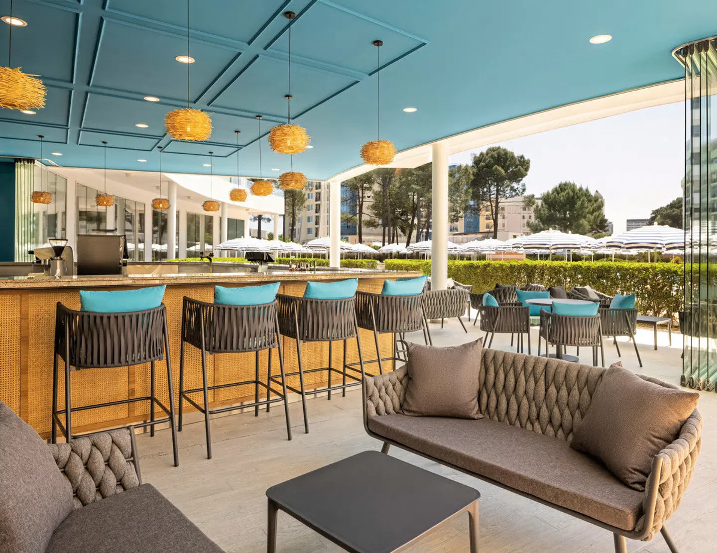 AluaSoul Sunny Beach Bar