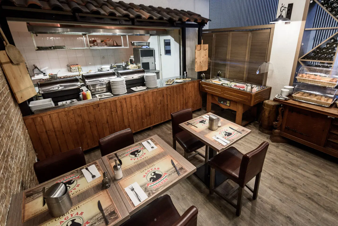 Estilo Fashion Hotel Restaurant