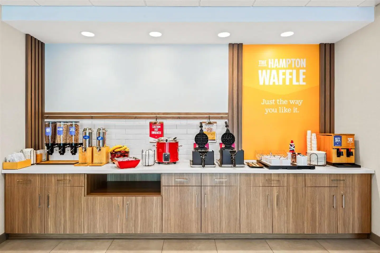 Hampton Inn Cooperstown Bar