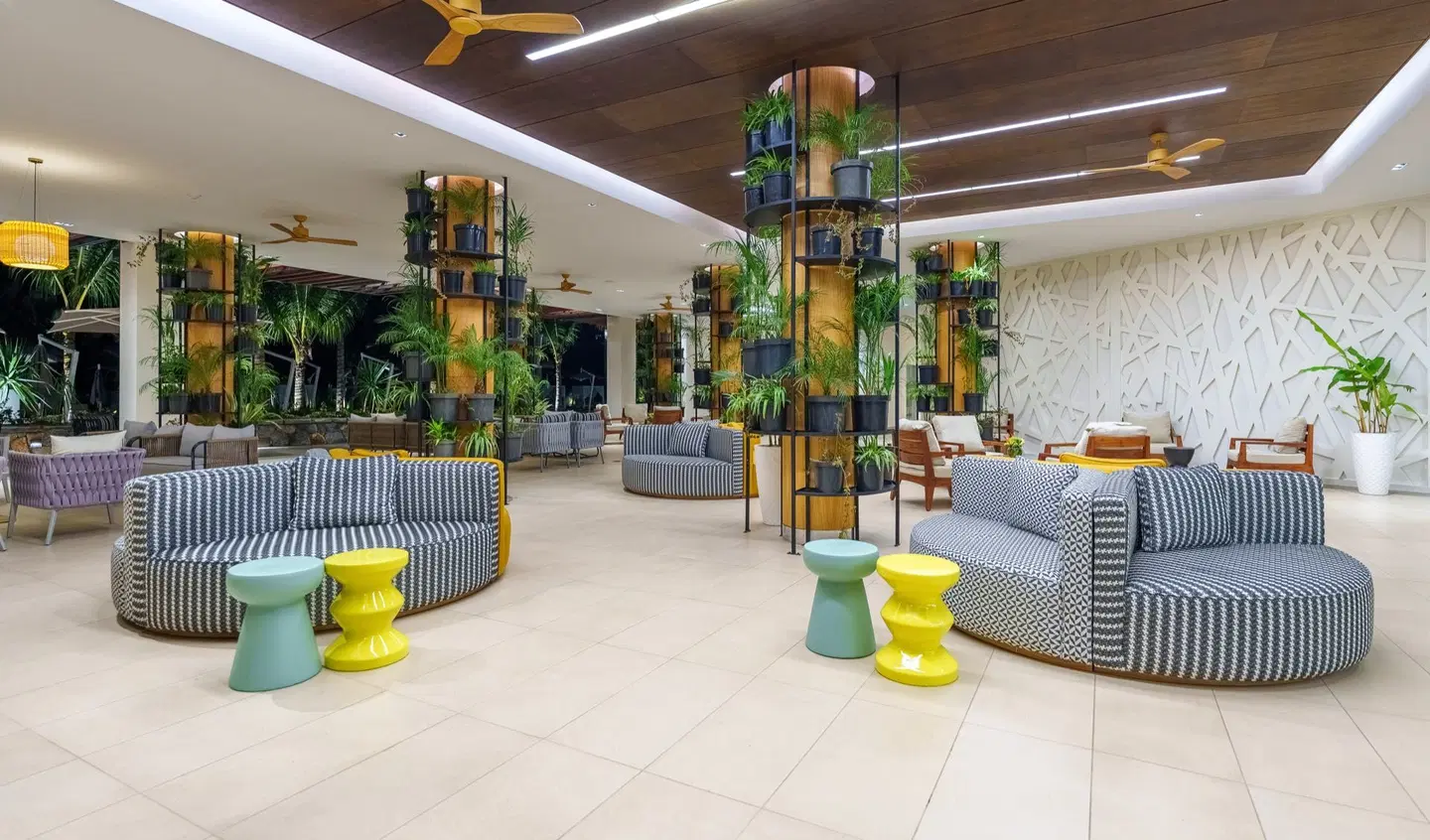 Ocean's Creek Beach Hotel LOUNGE_LOBBY