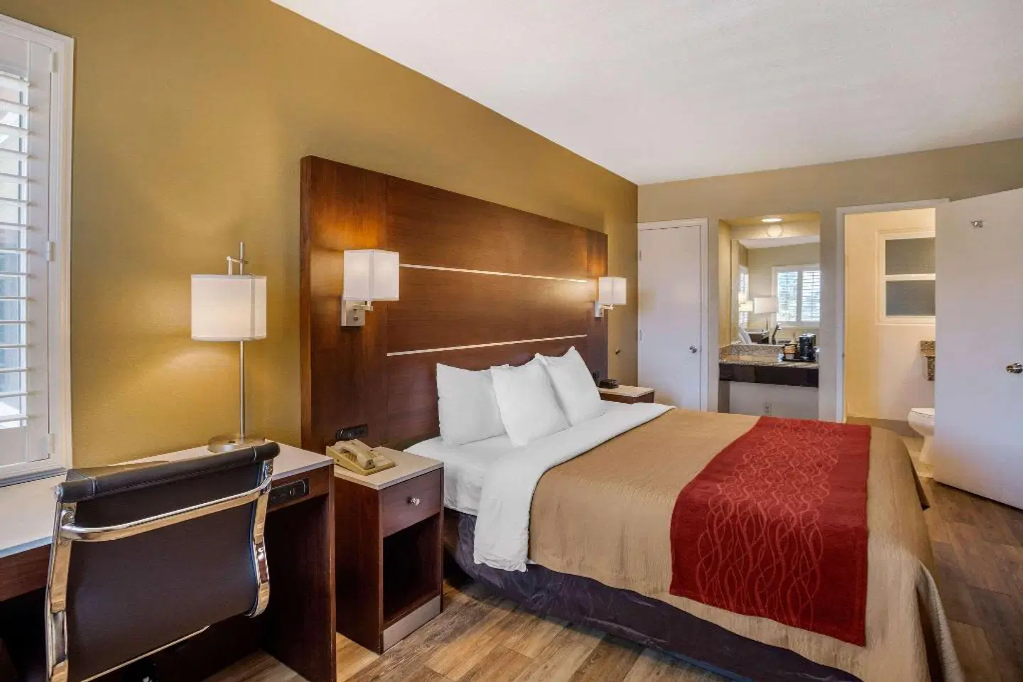 Comfort Inn San Diego At The Harbor ROOM_EXAMPLE