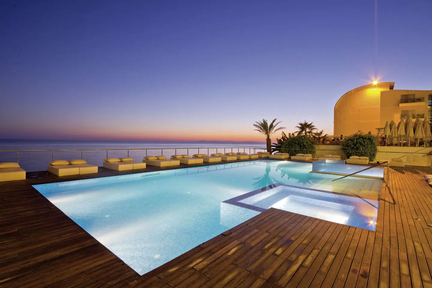 Yalihan Una OUTDOOR_POOL