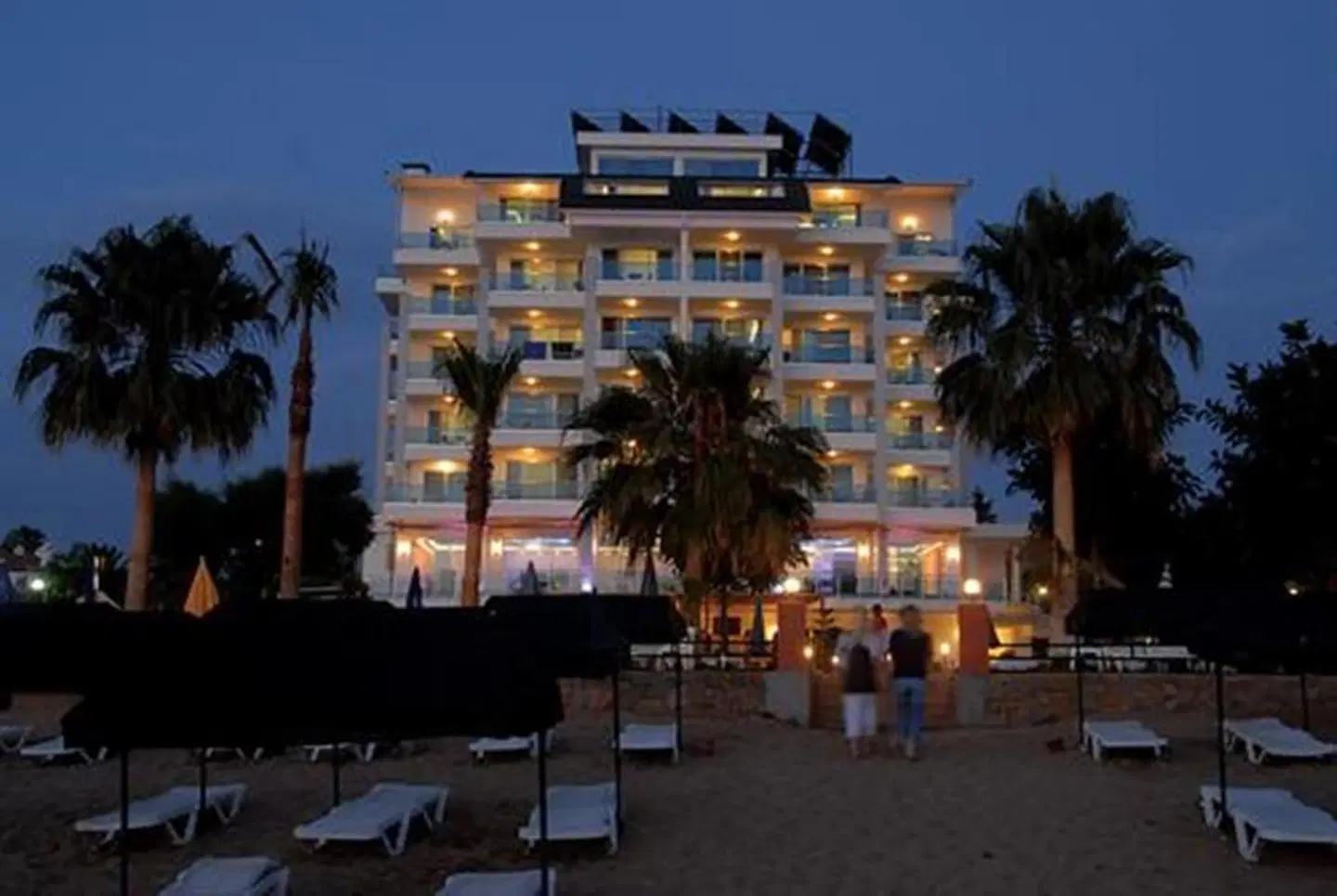 Venessa Beach Hotel EXTERIOR