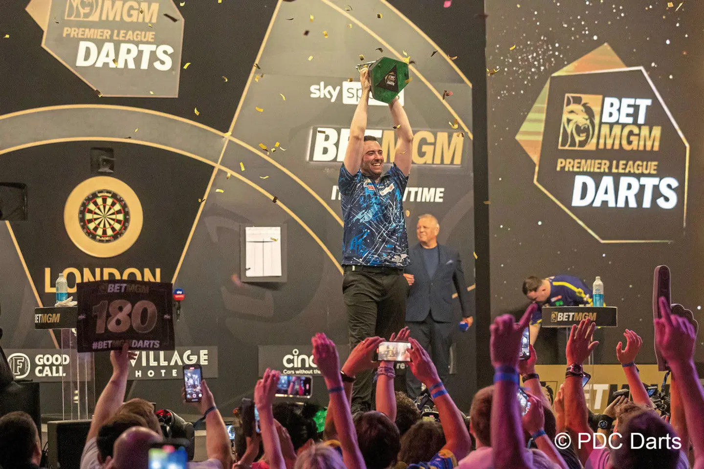 ibis London City Shoreditch - inkl. Darts Premier League Ticket PEOPLE