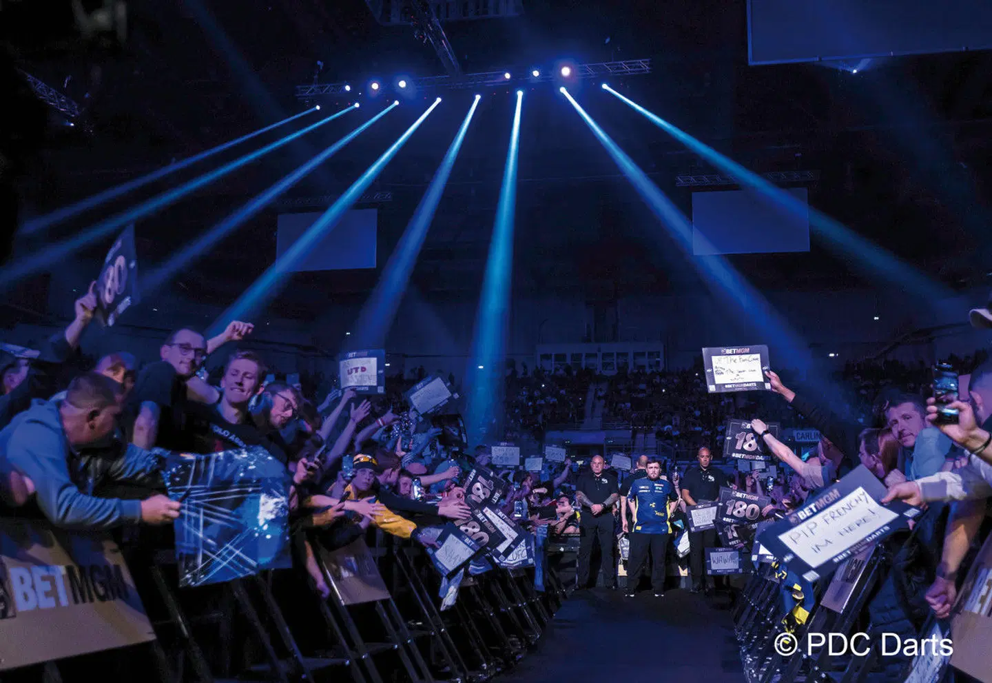 ibis London City Shoreditch - inkl. Darts Premier League Ticket SPORTS_AND_LEISURE